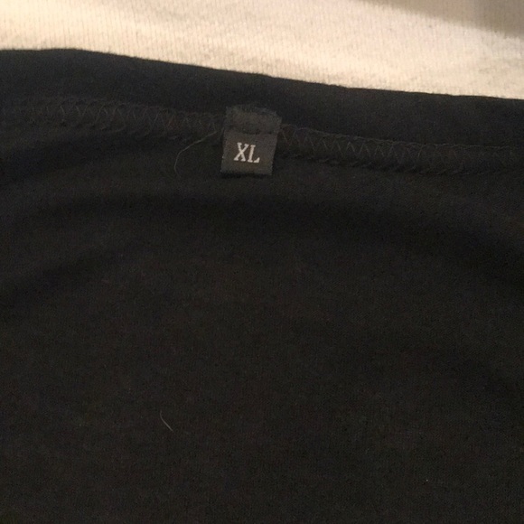 Adorable Black with White Shaw - Picture 3 of 8